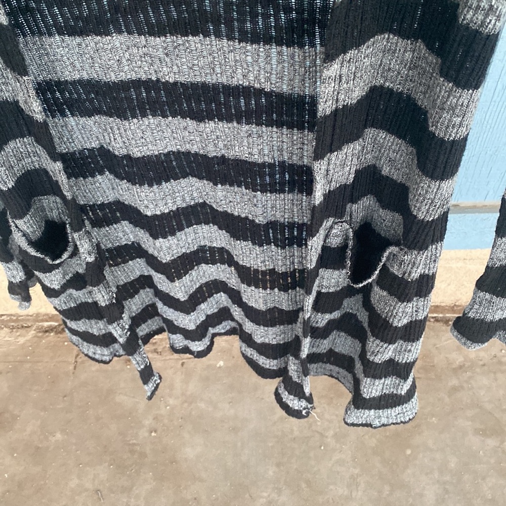 Divinas Black and Gray Striped Cardigan Hoodie - Picture 3 of 6